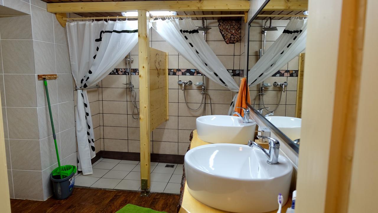 Hostel Weisses Roessl Лойташ Экстерьер фото