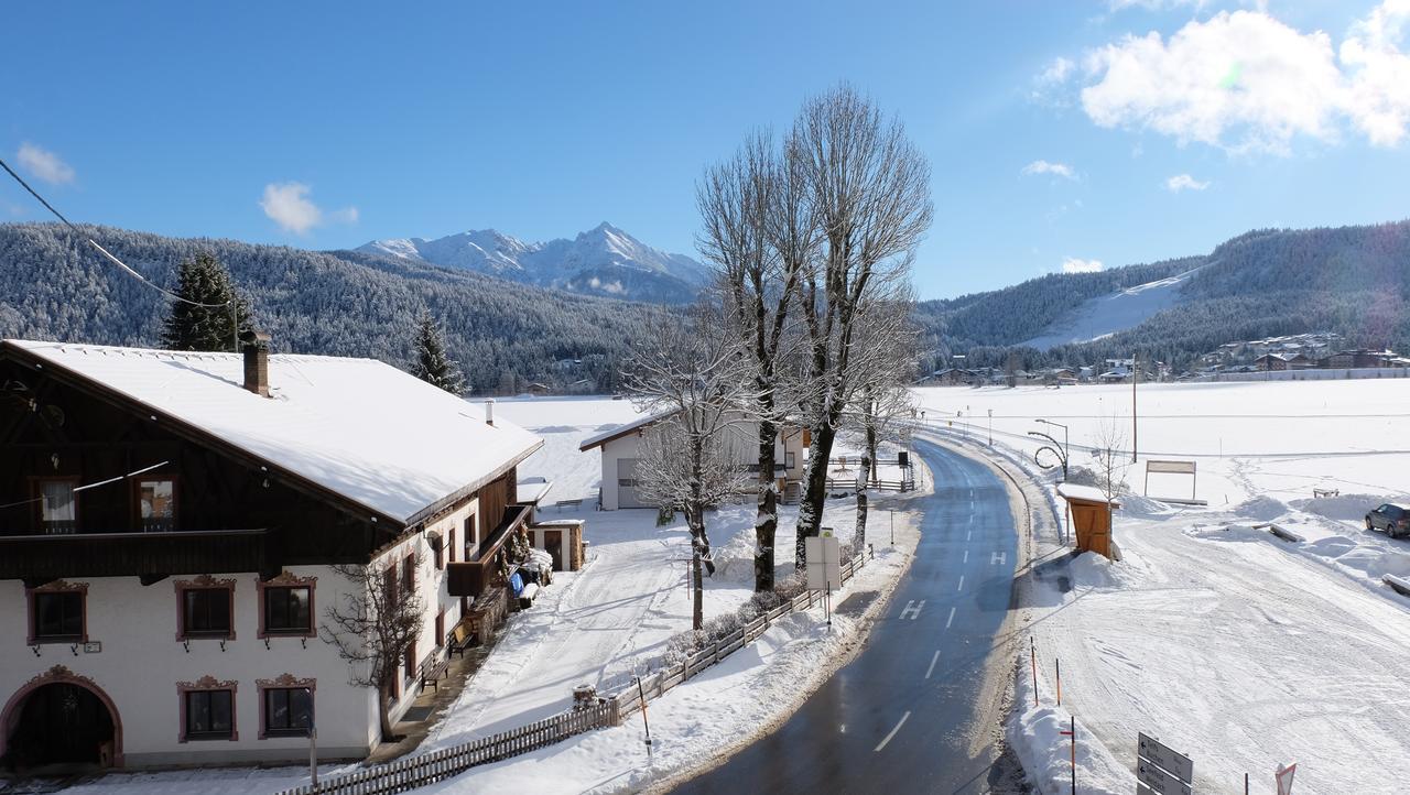Hostel Weisses Roessl Лойташ Экстерьер фото